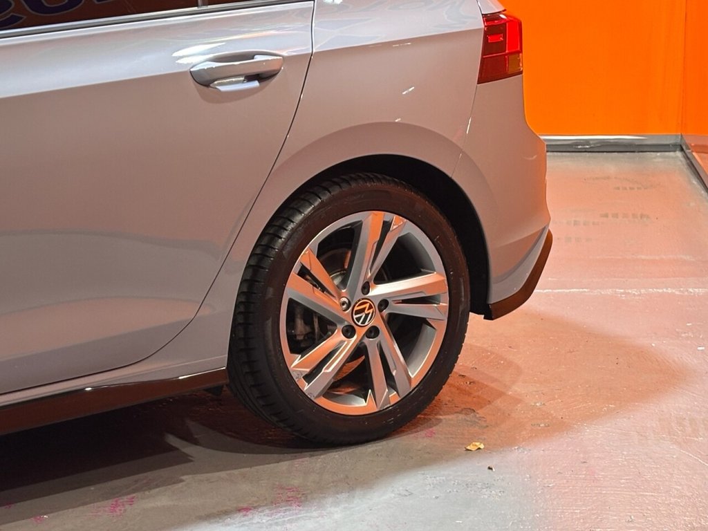 Used Volkswagen Golf 2024 for sale - 76454611: Photo 9