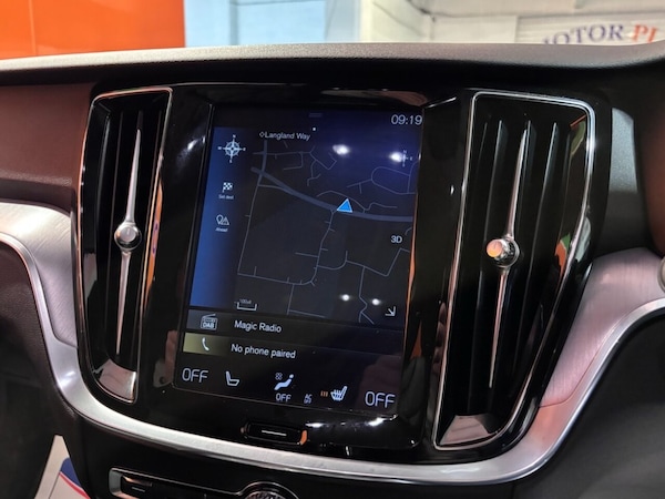 Used Volvo V60 Cross Country 2019 for sale - 76291921: Photo 35