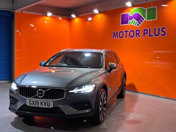 Used Volvo V60 Cross Country 2019 for sale - 76291921: Photo 40