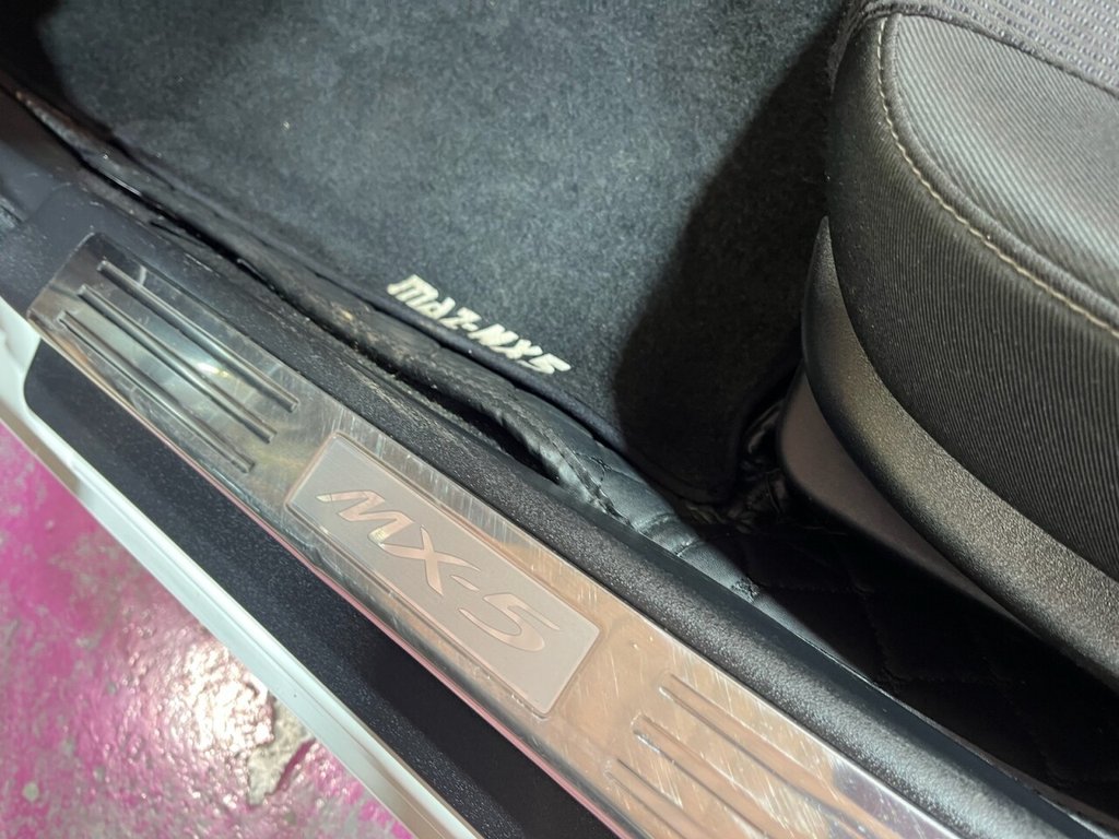 Used Mazda MX-5 2013 for sale - 77879663: Photo 17