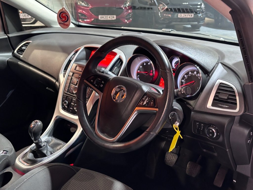 Used Vauxhall Astra 2015 for sale - 76520461: Photo 13