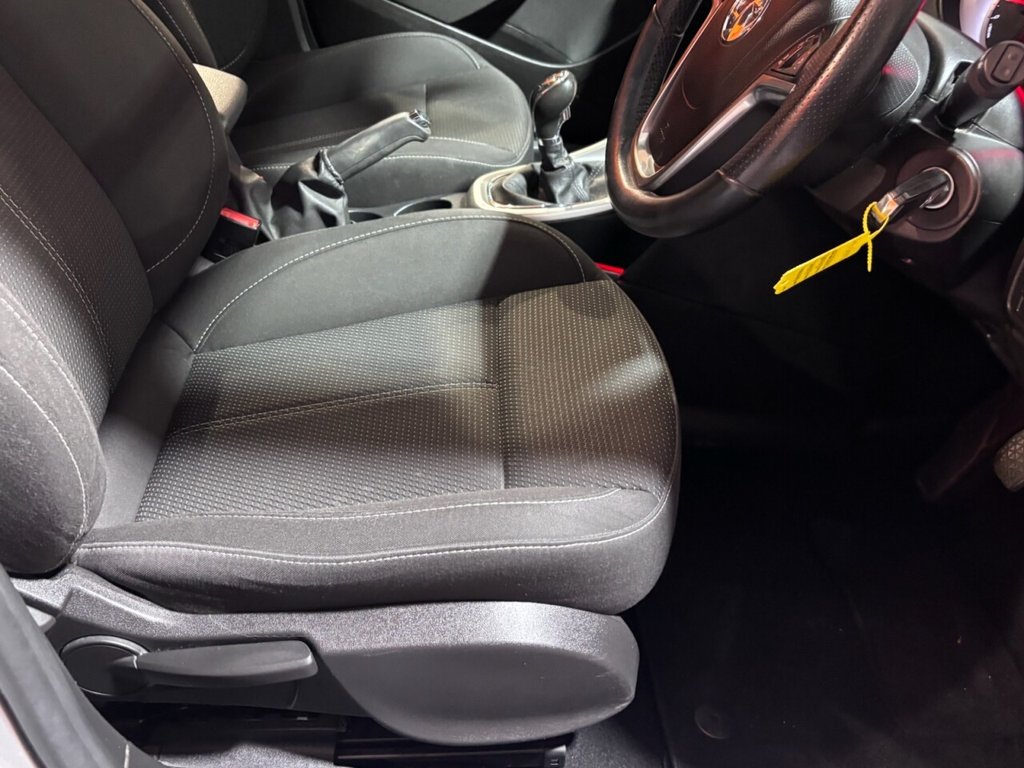 Used Vauxhall Astra 2015 for sale - 76520461: Photo 14