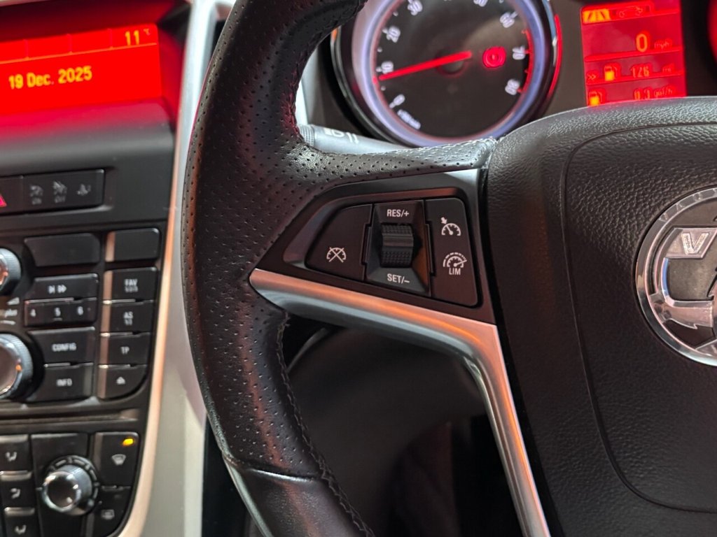 Used Vauxhall Astra 2015 for sale - 76520461: Photo 24