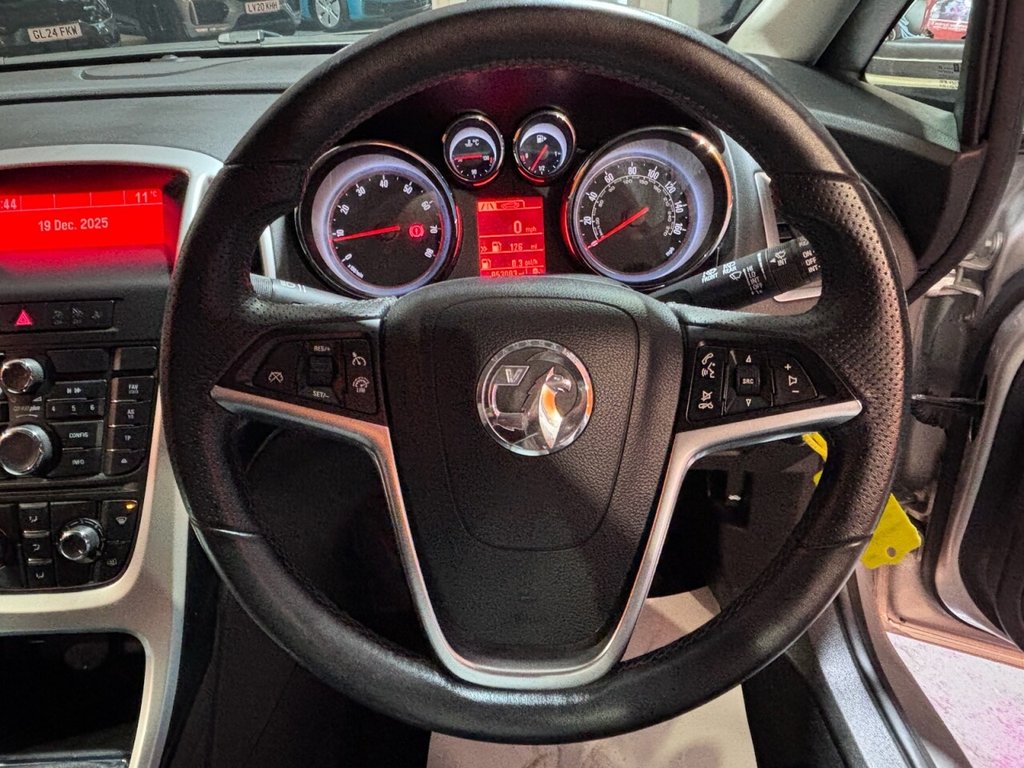 Used Vauxhall Astra 2015 for sale - 76520461: Photo 25