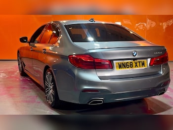 Used BMW 5 Series 2018 for sale - 77765126: Photo