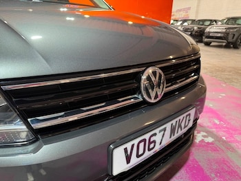 Used Volkswagen Tiguan 2017 for sale - 78762324: Photo