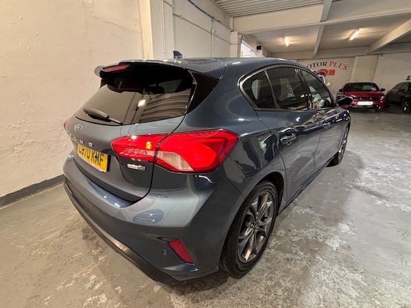 Used Ford Focus 2020 for sale - 74893610: Photo 11