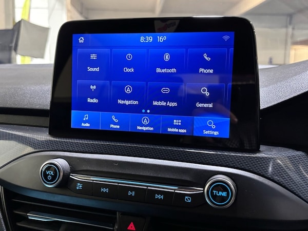 Used Ford Focus 2020 for sale - 74893610: Photo 42