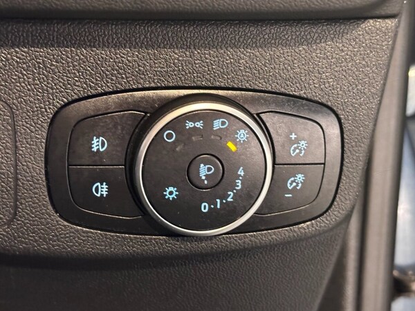 Used Ford Focus 2020 for sale - 74893610: Photo 43