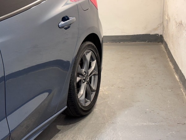 Used Ford Focus 2020 for sale - 74893610: Photo 7