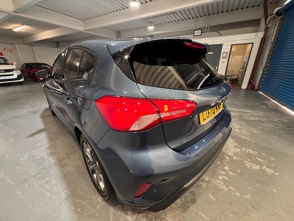 Used Ford Focus 2020 for sale - 74893610: Photo 8