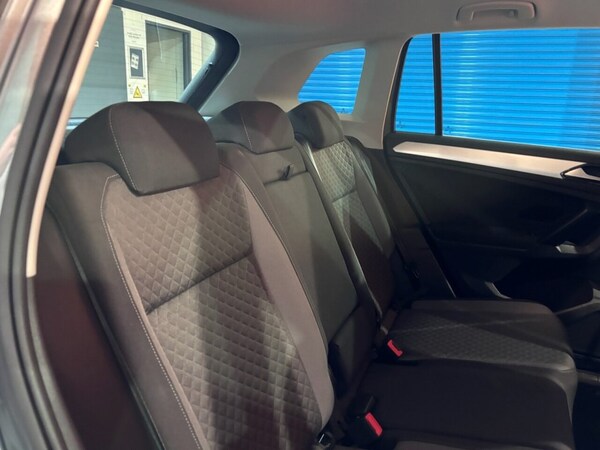 Used Volkswagen Tiguan 2017 for sale - 76105506: Photo 17