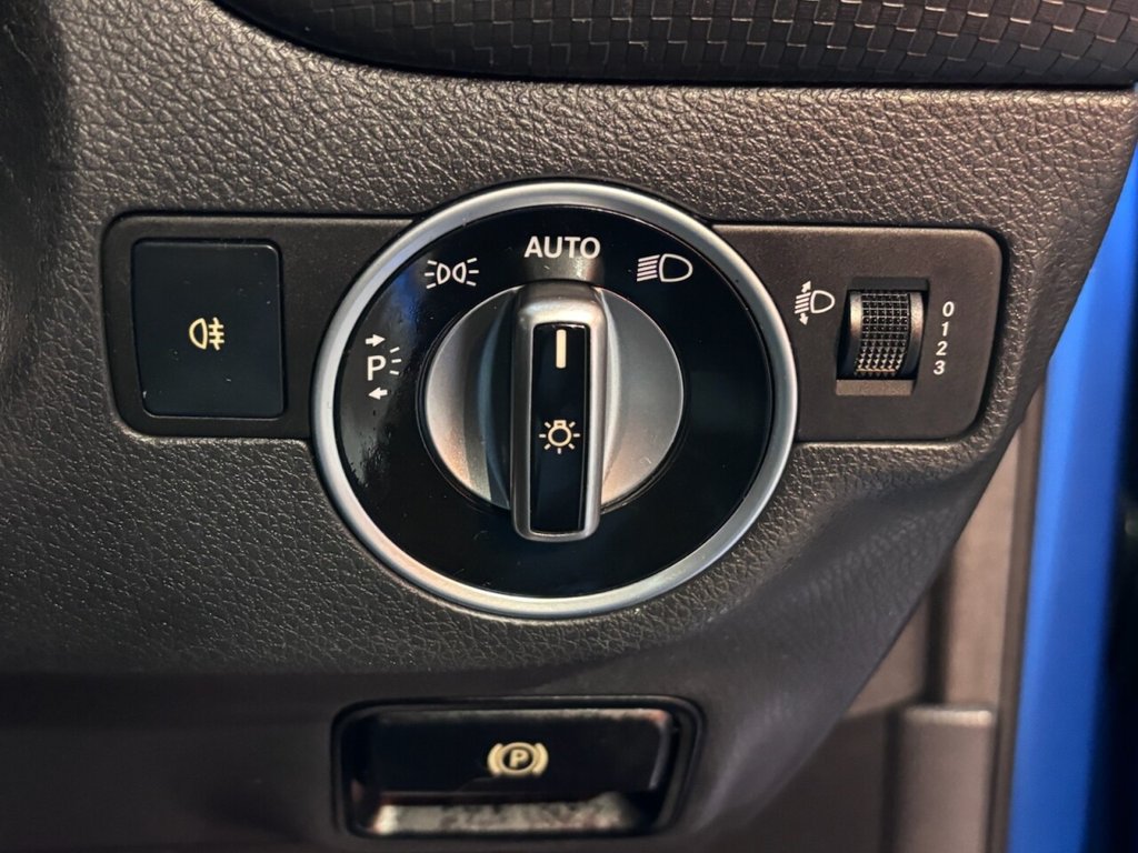 Used Mercedes-Benz A-Class 2015 for sale - 76840900: Photo 34