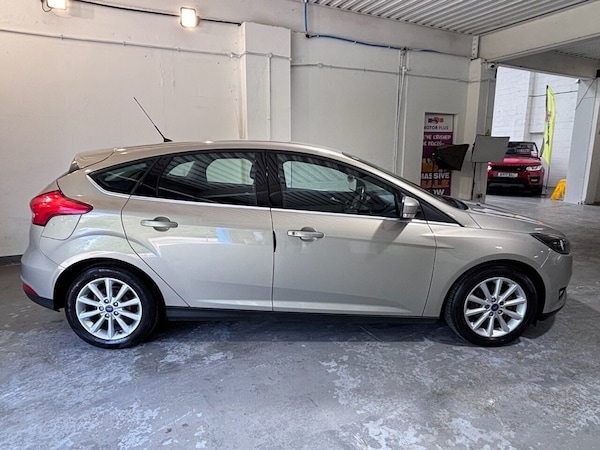 Used Ford Focus 2016 for sale - 74659362: Photo 12