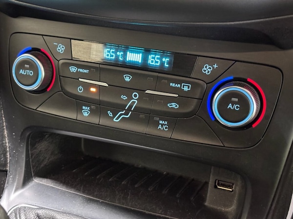Used Ford Focus 2016 for sale - 74659362: Photo 32