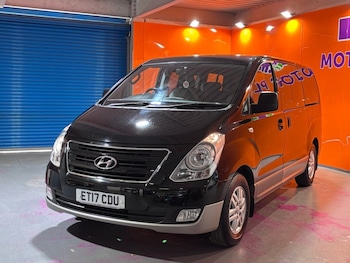 Used Hyundai i800 2017 for sale - 76985867: Photo