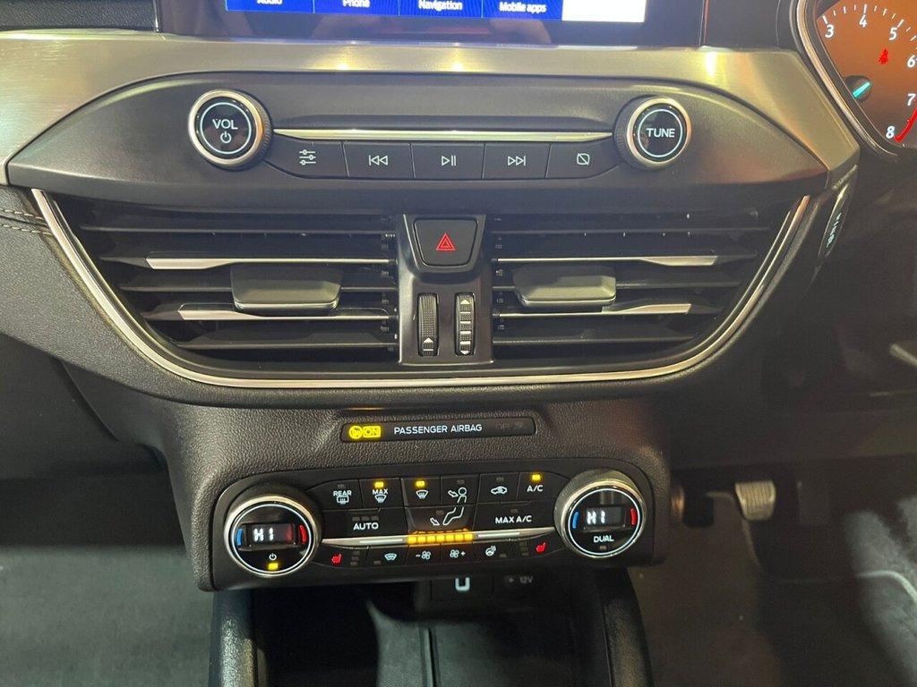 Used Ford Focus 2020 for sale - 76867591: Photo 14