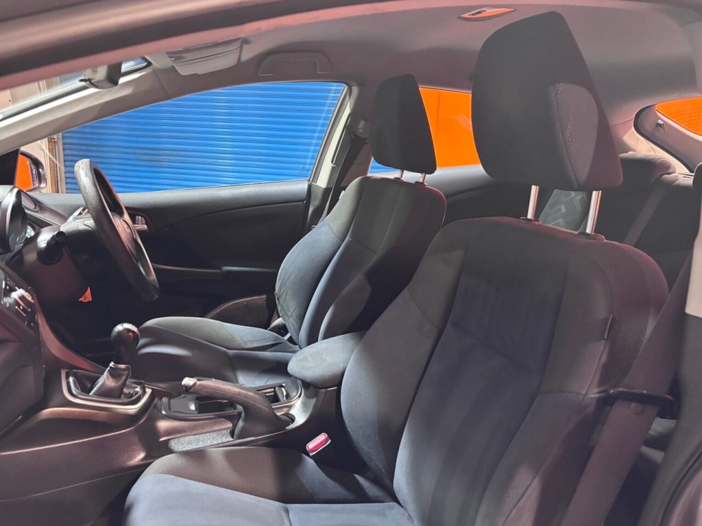 Used Honda Civic 2013 for sale - 76535526: Photo 13