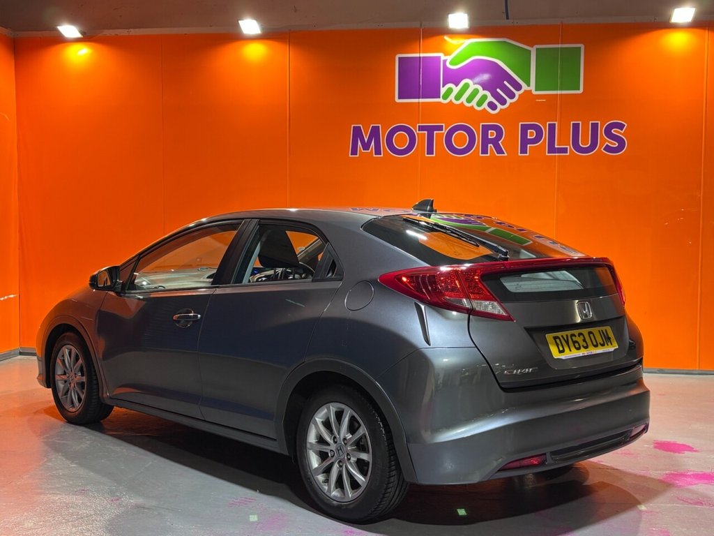 Used Honda Civic 2013 for sale - 76535526: Photo 23