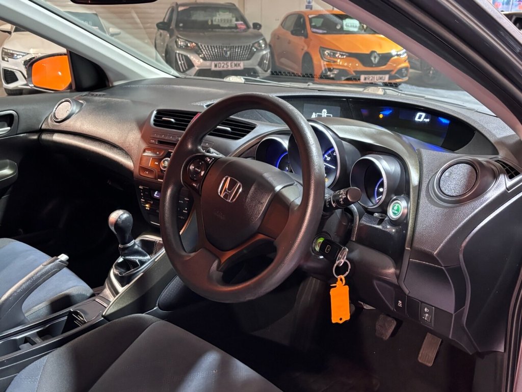 Used Honda Civic 2013 for sale - 76535526: Photo 6