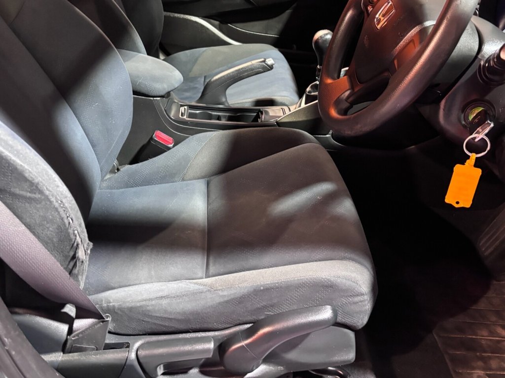 Used Honda Civic 2013 for sale - 76535526: Photo 7