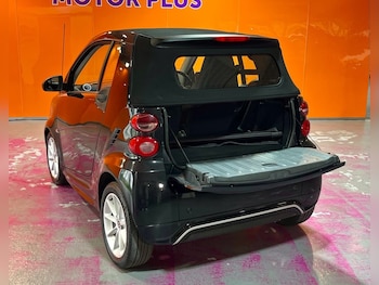 Used smart fortwo 2014 for sale - 77952714: Photo