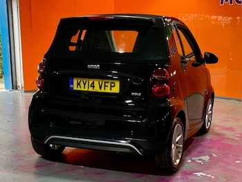 Used smart fortwo 2014 for sale - 77952714: Photo