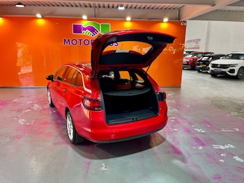 Used Vauxhall Astra 2017 for sale - 78212986: Photo