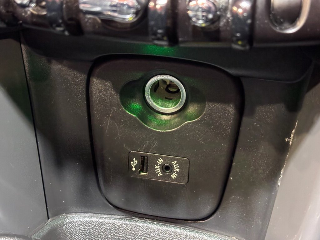 Used MINI Convertible 2016 for sale - 76595871: Photo 20