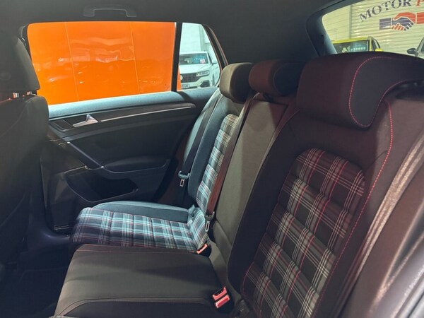 Used Volkswagen Golf 2018 for sale - 76256741: Photo 29