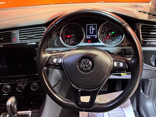 Used Volkswagen Golf 2018 for sale - 76178377: Photo 25