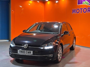 Used Volkswagen Golf 2018 for sale - 76178377: Photo 3