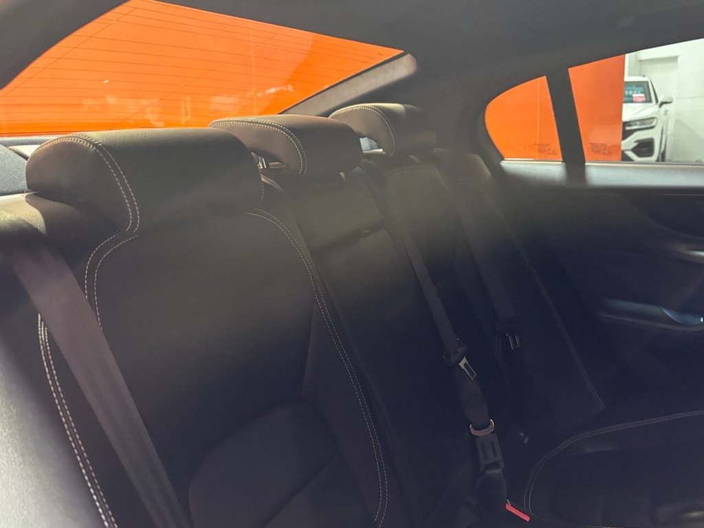 Used Jaguar XE 2021 for sale - 76520785: Photo 18