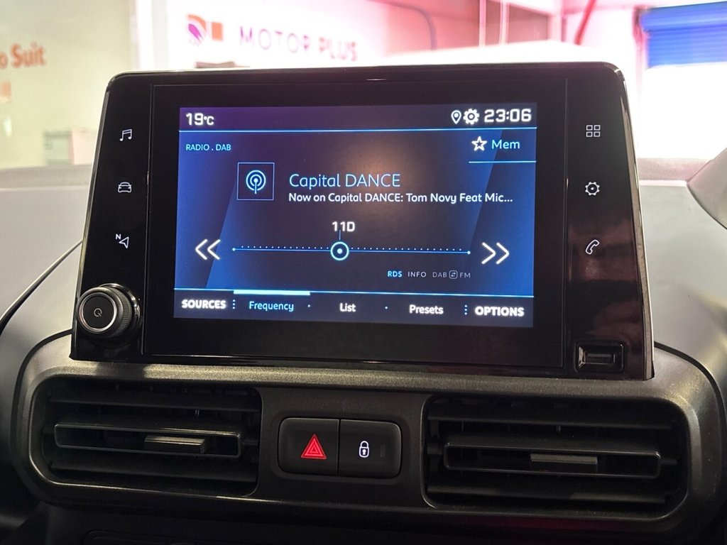 Used Peugeot Rifter 2020 for sale - 76338505: Photo 31