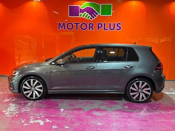 Used Volkswagen Golf 2018 for sale - 78833125: Photo