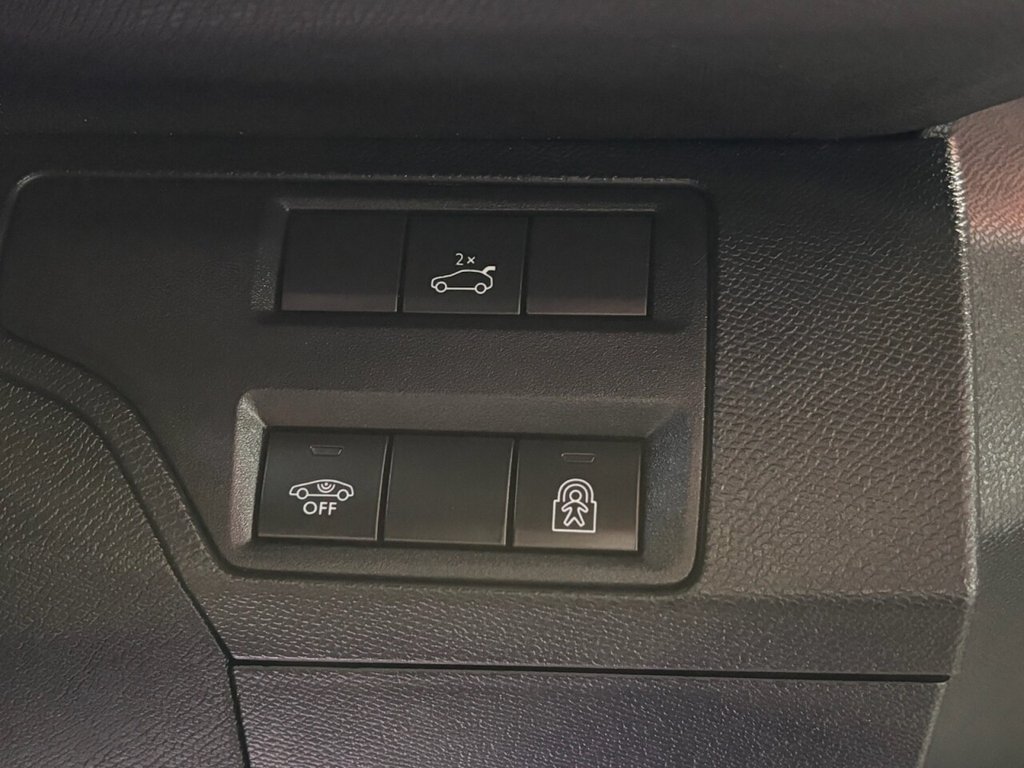 Vehicle 33