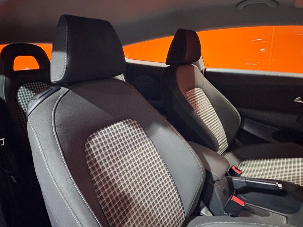 Used Volkswagen Scirocco 2016 for sale - 76210801: Photo 16