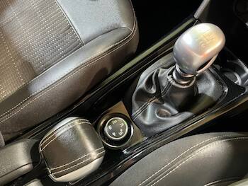 Used Peugeot 2008 2019 for sale - 79358319: Photo