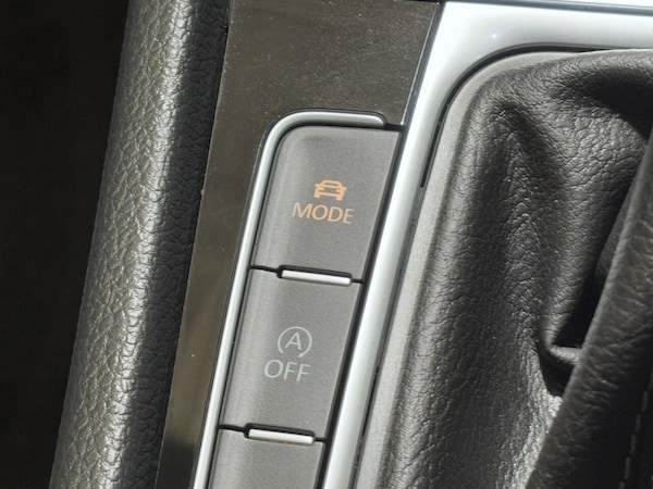 Used Volkswagen Golf 2020 for sale - 73620790: Photo 44