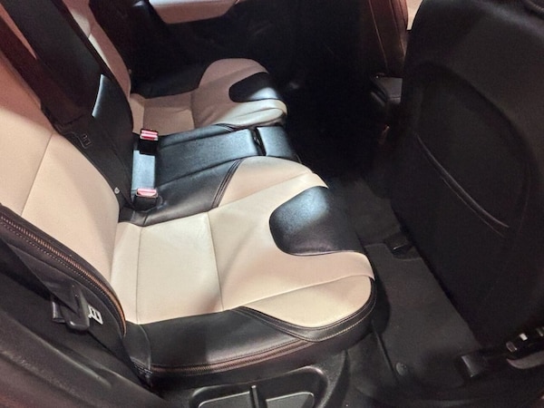 Used Volvo V40 Cross Country 2015 for sale - 75253396: Photo 16