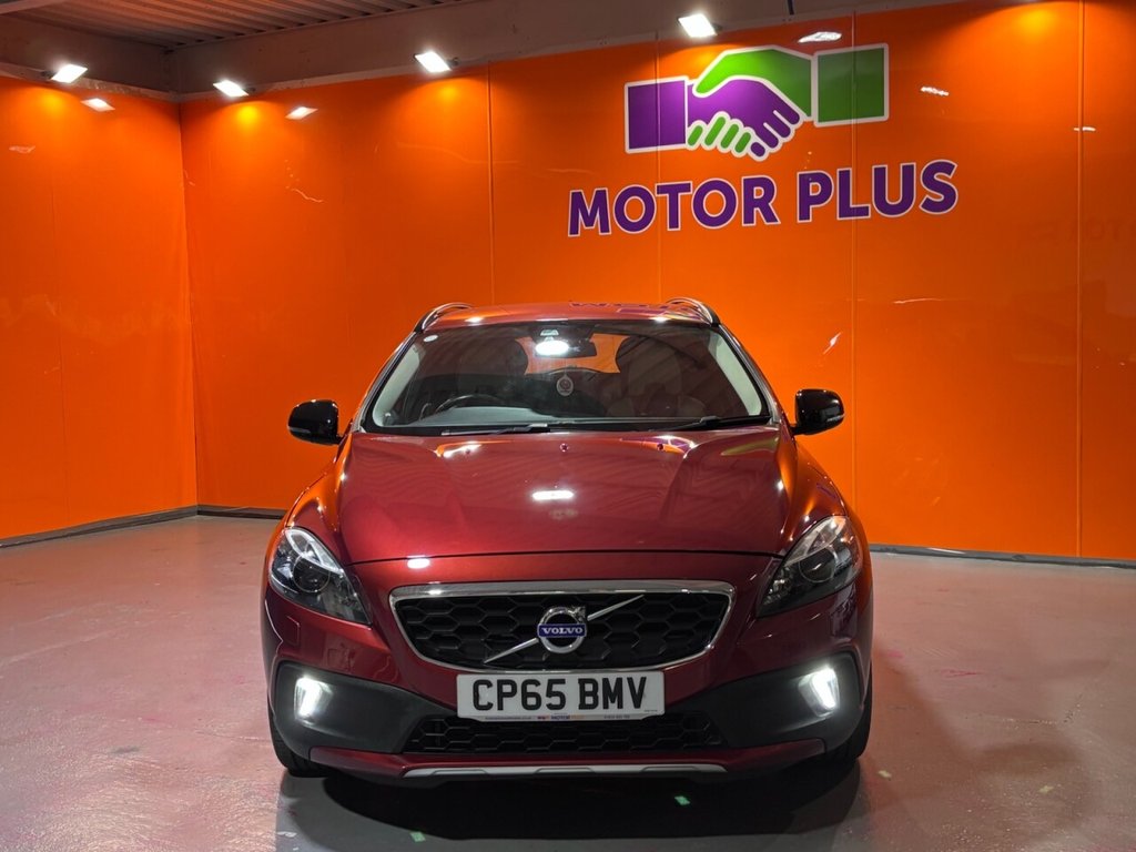 Used Volvo V40 Cross Country 2015 for sale - 75253396: Photo 3