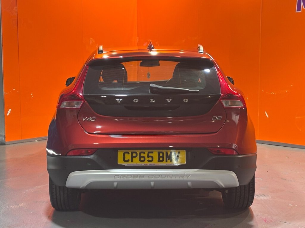 Used Volvo V40 Cross Country 2015 for sale - 75253396: Photo 8