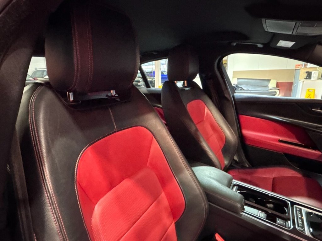 Used Jaguar XE 2018 for sale - 75911269: Photo 16