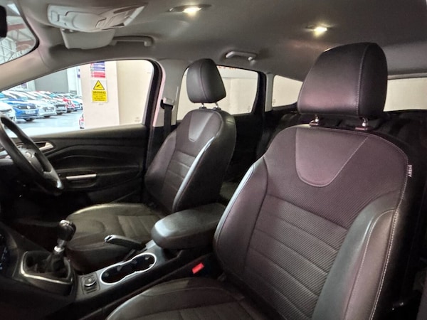 Used Ford Kuga 2016 for sale - 75515449: Photo 24