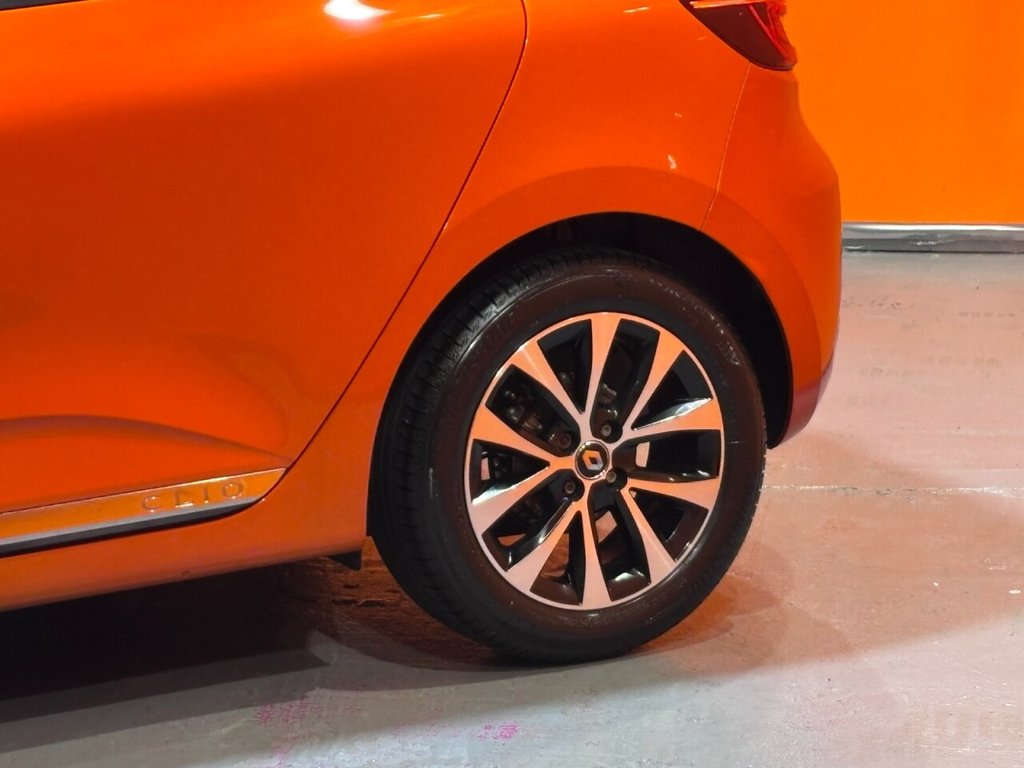 Used Renault Clio 2020 for sale - 76665831: Photo 12