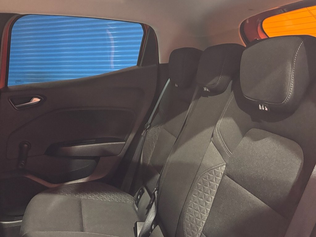 Used Renault Clio 2020 for sale - 76665831: Photo 25