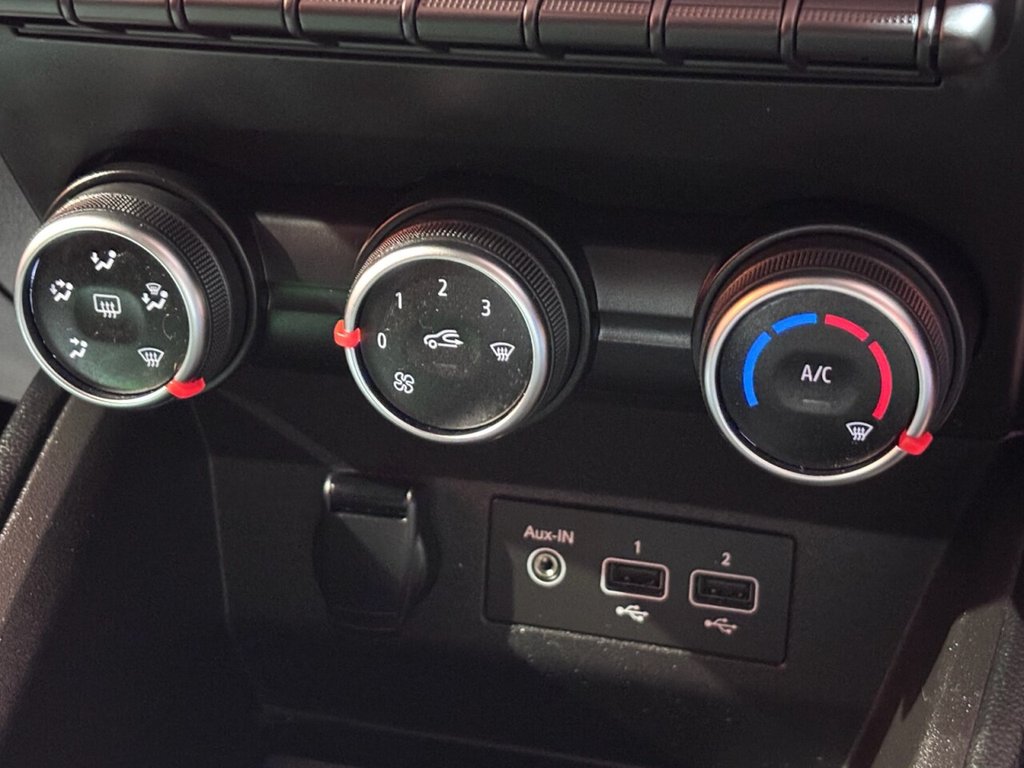 Used Renault Clio 2020 for sale - 76665831: Photo 31