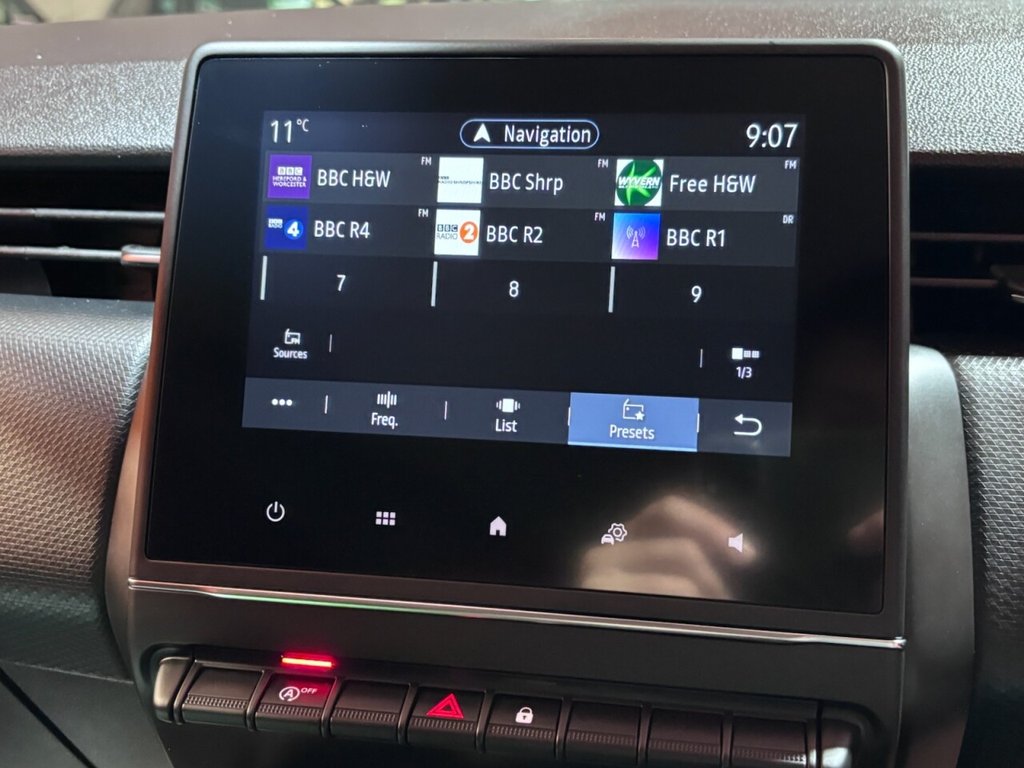 Used Renault Clio 2020 for sale - 76665831: Photo 34