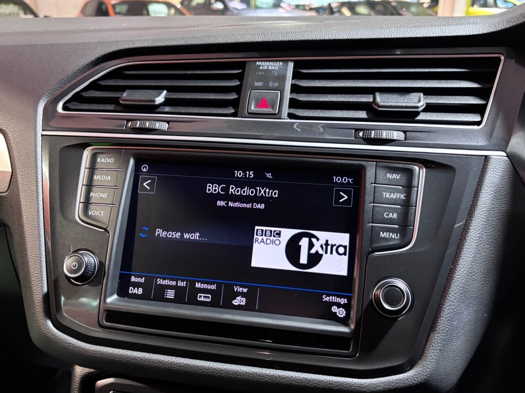 Used Volkswagen Tiguan 2016 for sale - 77249805: Photo 32