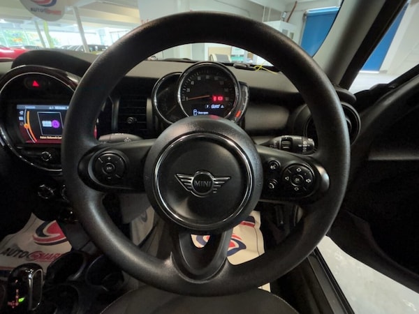 Used MINI Hatch 2019 for sale - 76210266: Photo 29